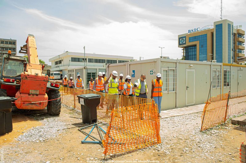 Visite du Comité d'Administration au Centre des Affaires Maritimes à Cotonou